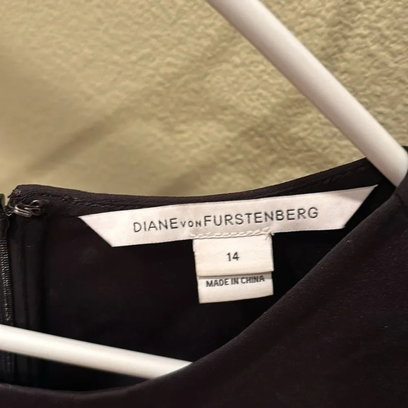 Diane Von Furstenberg woman's black cocktail dress - Picture 3 of 10